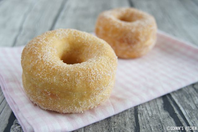 Schnin's Kitchen: Zucker-Zimt-Donuts