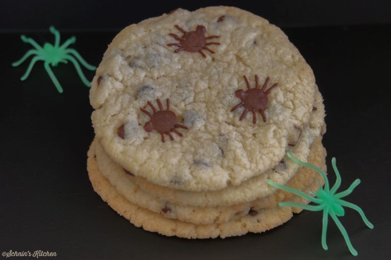 Spinnen-Cookies mit Chocolate Chips - Schnin&amp;#39;s Kitchen